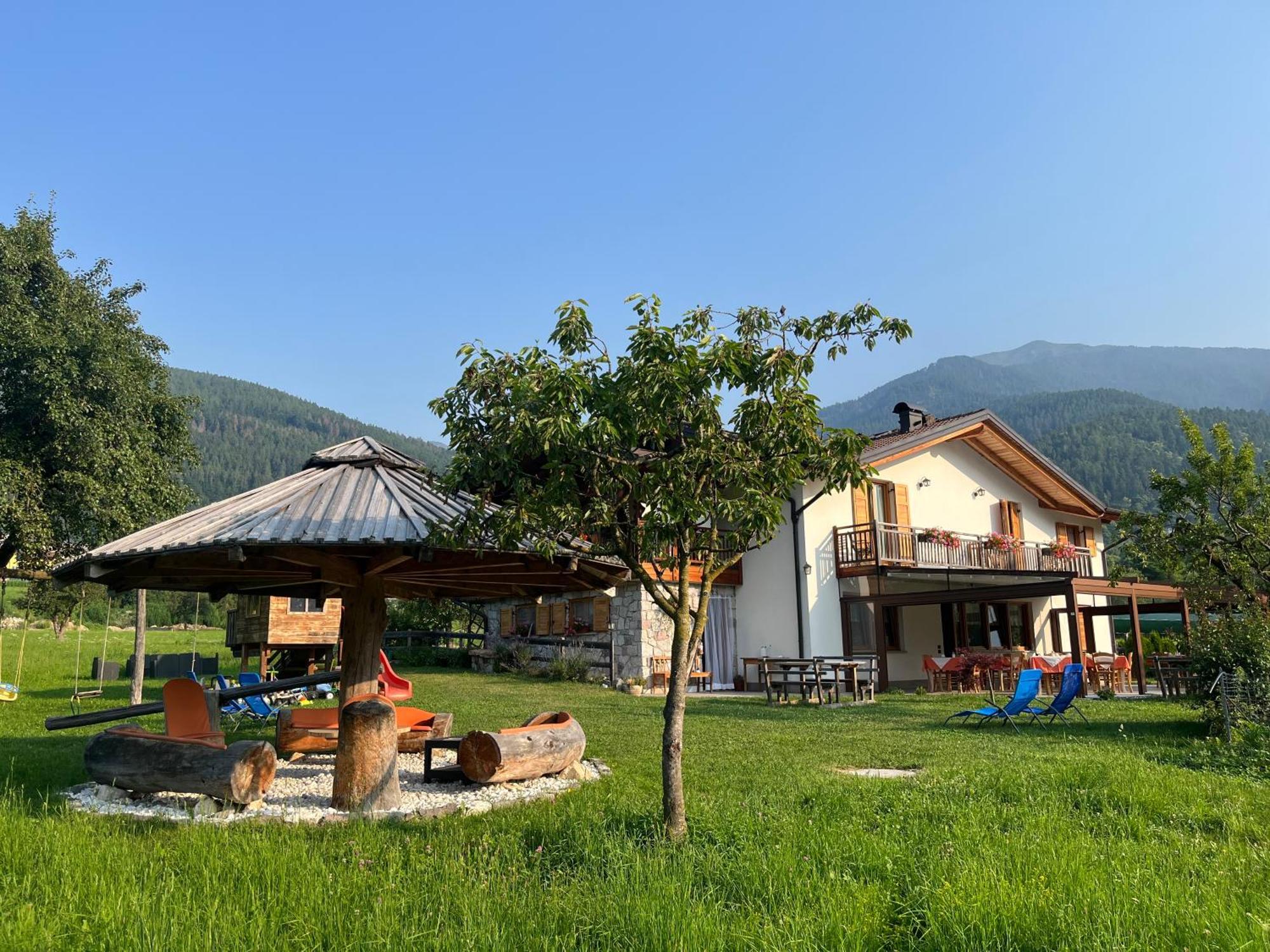 Agriturismo Fattoria Dalcastagne Torcegno Buitenkant foto