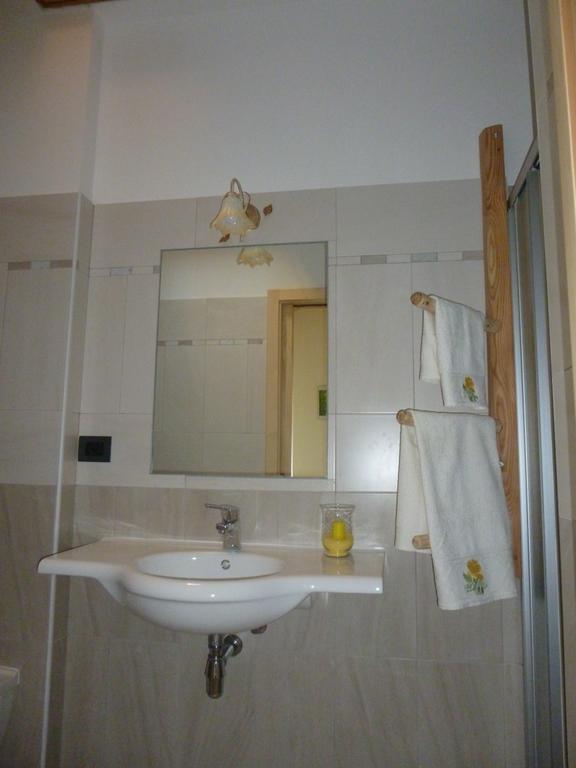 Agriturismo Fattoria Dalcastagne Torcegno Kamer foto