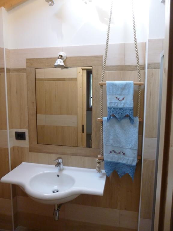 Agriturismo Fattoria Dalcastagne Torcegno Kamer foto