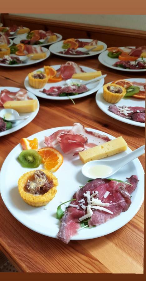 Agriturismo Fattoria Dalcastagne Torcegno Buitenkant foto